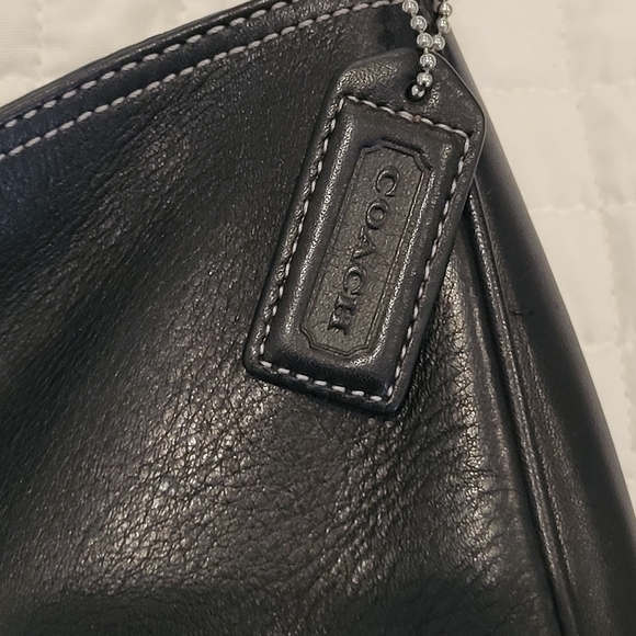 Coach Hamilton Leather bag with Silver Clip - Picture 4 of 16